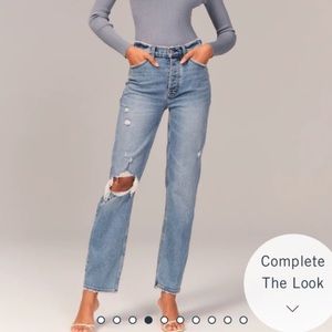 LAST CHANCE Abercrombie & Fitch Medium Wash Distressed High Rise Dad Jeans